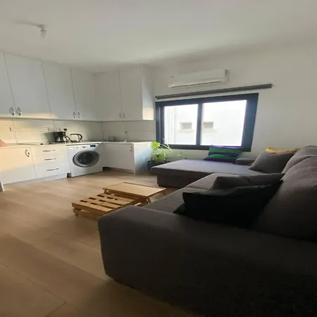 Stylish Retreat In Nicosias Heart *