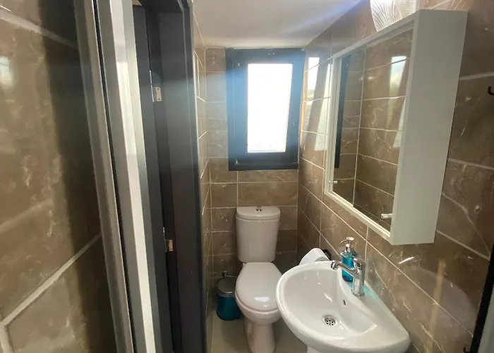 Apartment Stylish Retreat In Nicosias Heart